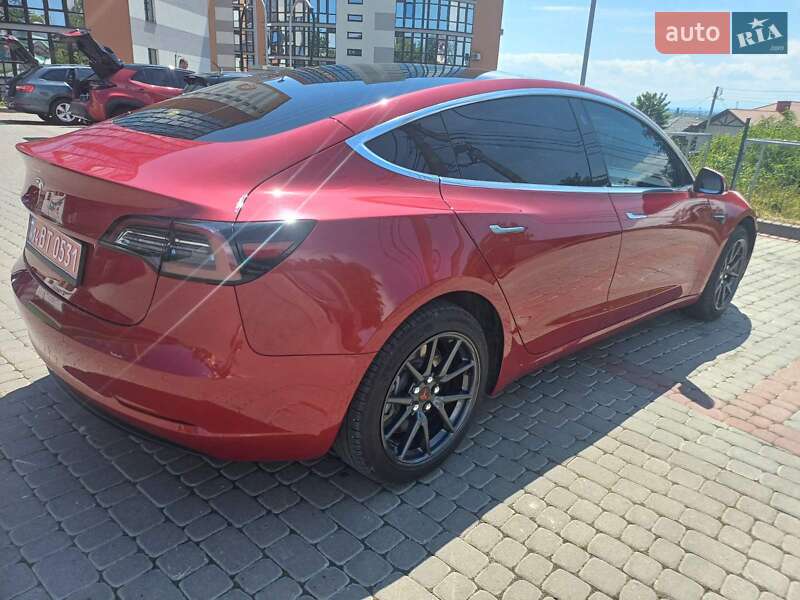 Седан Tesla Model 3 2019 в Ивано-Франковске фото 8 Седан Tesla Model 3 2019 в Ивано-Франковске