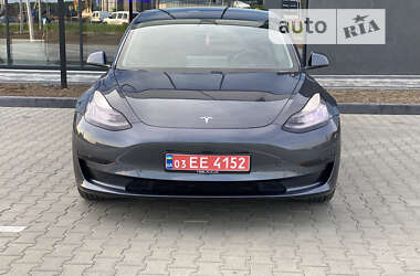 Седан Tesla Model 3 2021 в Луцьку