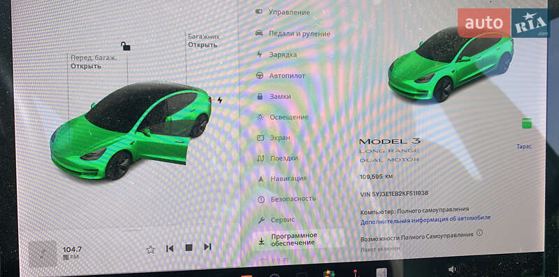 Седан Tesla Model 3 2019 в Львові