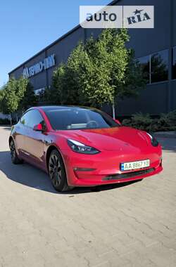 Седан Tesla Model 3 2022 в Білій Церкві