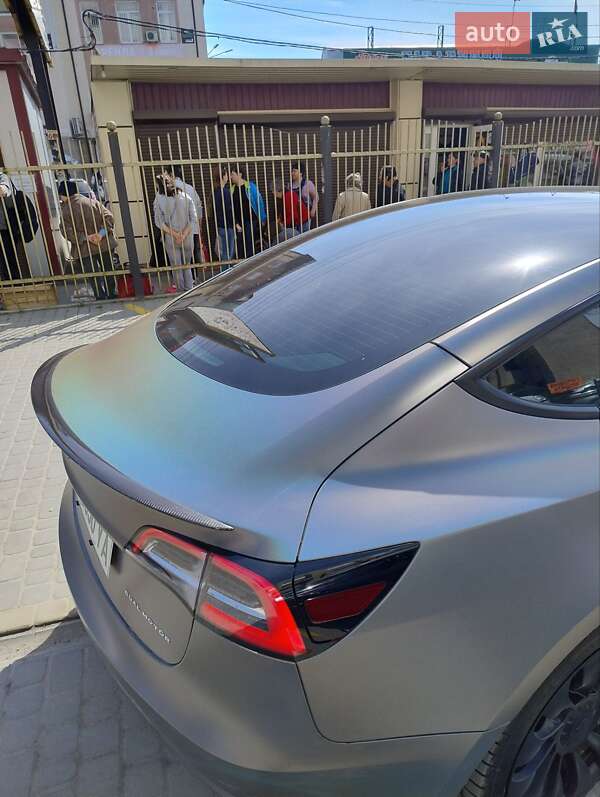 Седан Tesla Model 3 2022 в Тернополі