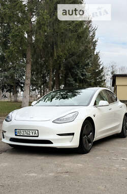 Седан Tesla Model 3 2020 в Жмеринці
