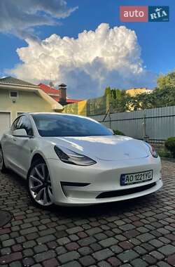 Tesla Model 3 2019