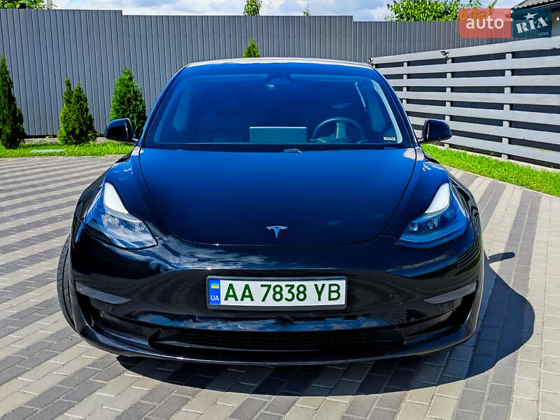 Седан Tesla Model 3 2021 в Киеве фото 2 Седан Tesla Model 3 2021 в Киеве