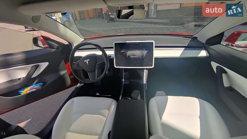 Седан Tesla Model 3 2019 в Харькове