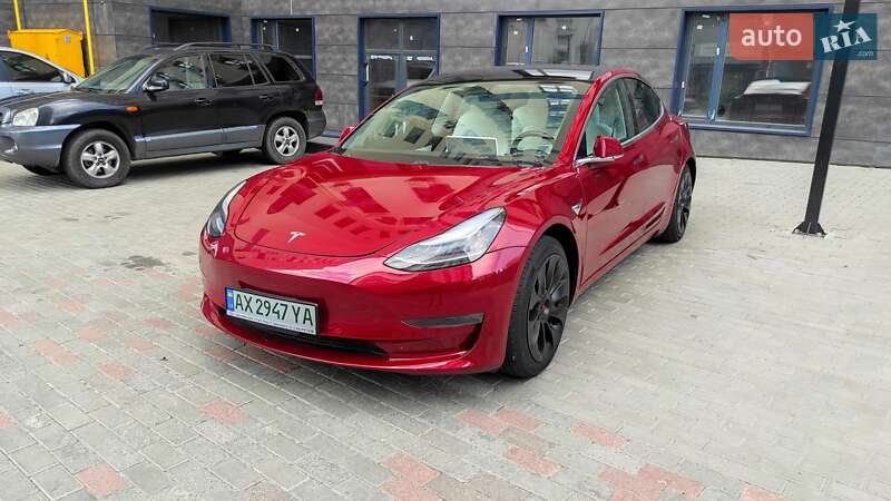 Седан Tesla Model 3 2019 в Харькове фото 37 Седан Tesla Model 3 2019 в Харькове