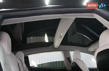 Седан Tesla Model 3 2021 в Полтаві