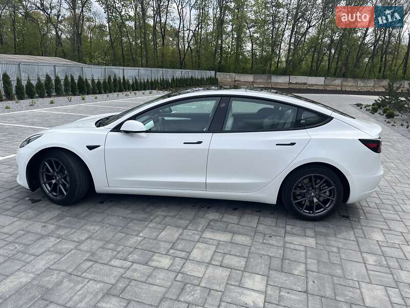 Седан Tesla Model 3 2021 в Луцьку фото 12 Седан Tesla Model 3 2021 в Луцьку