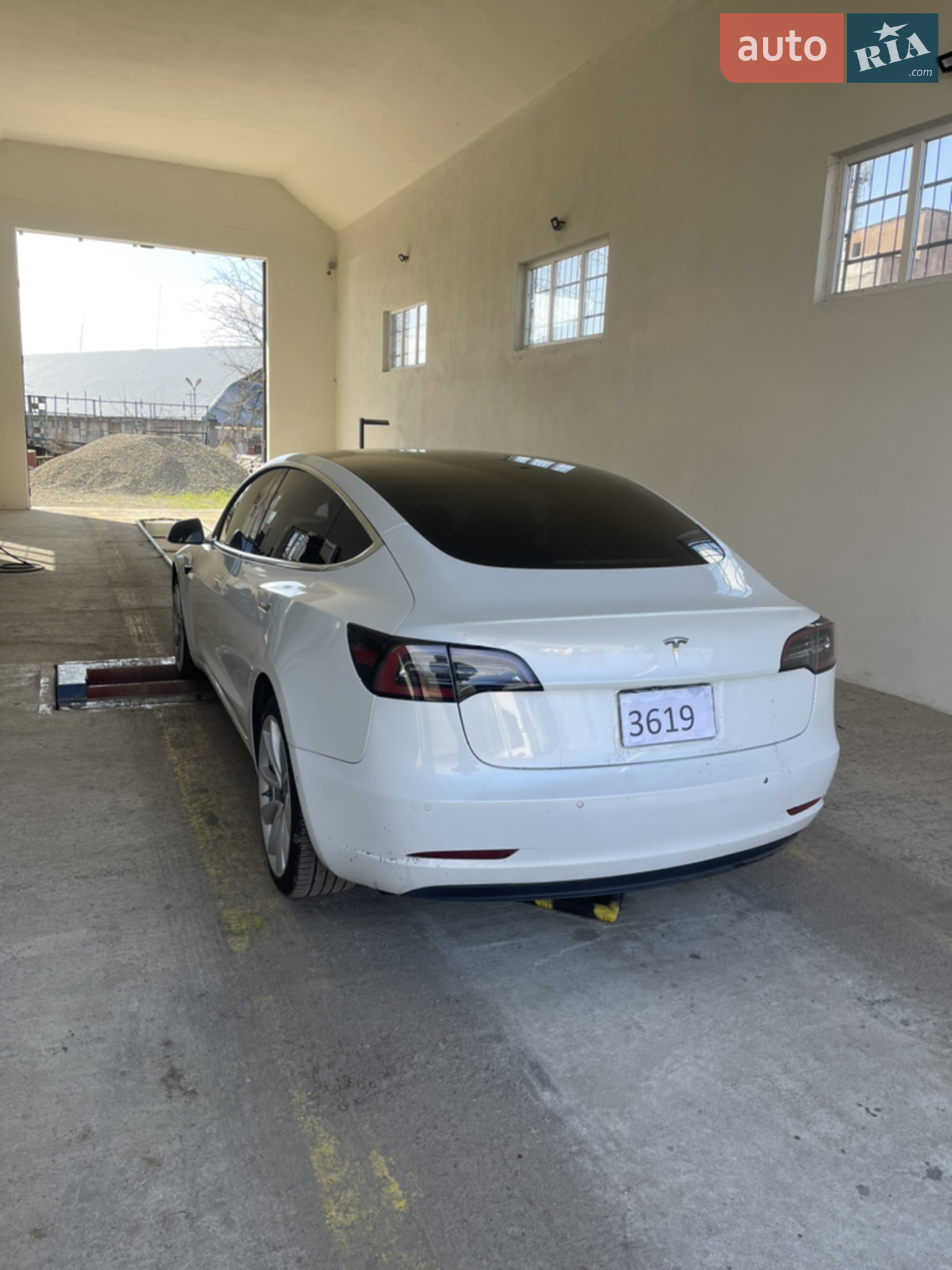 2019 Tesla Model 3 - мініатюра 9