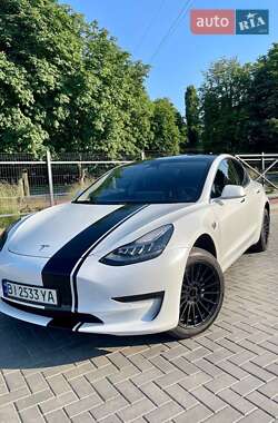 tesla model-3 2020 в Кременчук від професійного продавця Виталий