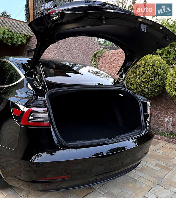 Седан Tesla Model 3 2018 в Житомире фото 6 Седан Tesla Model 3 2018 в Житомире