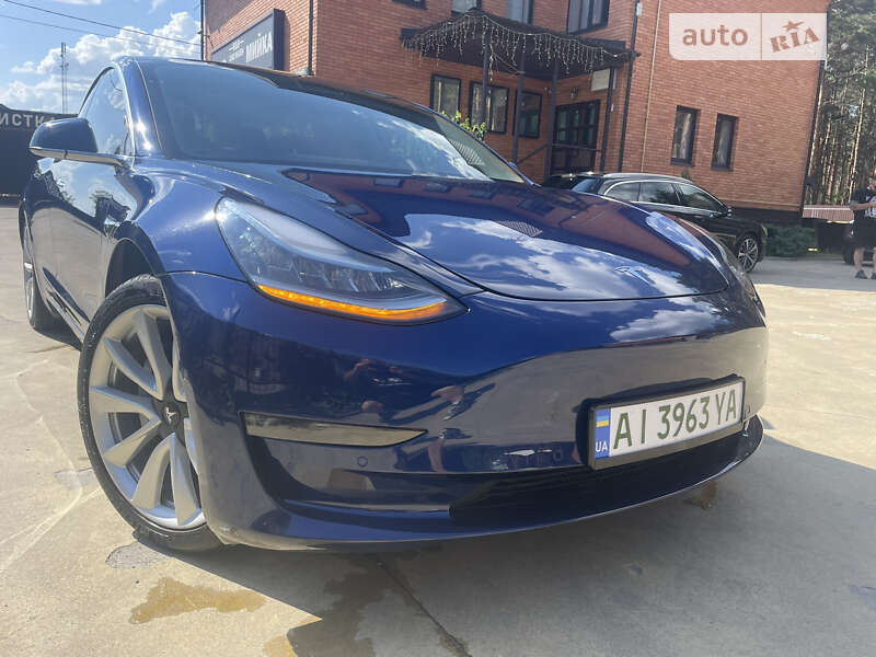 Седан Tesla Model 3 2018 в Немішаєве