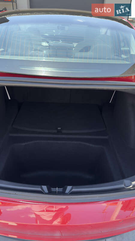 Седан Tesla Model 3 2018 в Луцке фото 27 Седан Tesla Model 3 2018 в Луцке