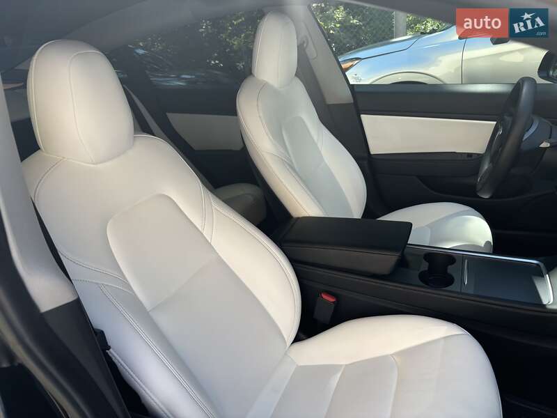 Седан Tesla Model 3 2020 в Тернополе фото 6 Седан Tesla Model 3 2020 в Тернополе