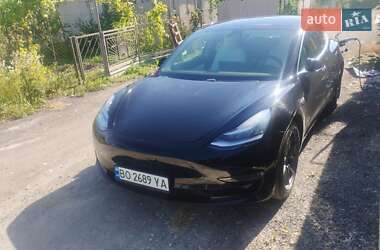 Tesla Model 3 2019 Tesla Model 3 2019
