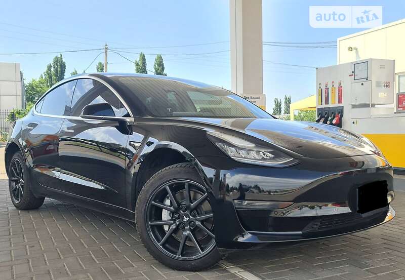 Седан Tesla Model 3 2019 в Миколаєві