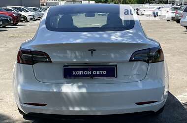 Седан Tesla Model 3 2021 в Львове