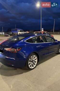 Tesla Model 3 2019 Tesla Model 3 2019