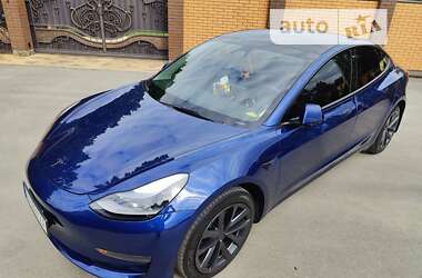 Седан Tesla Model 3 2022 в Виннице