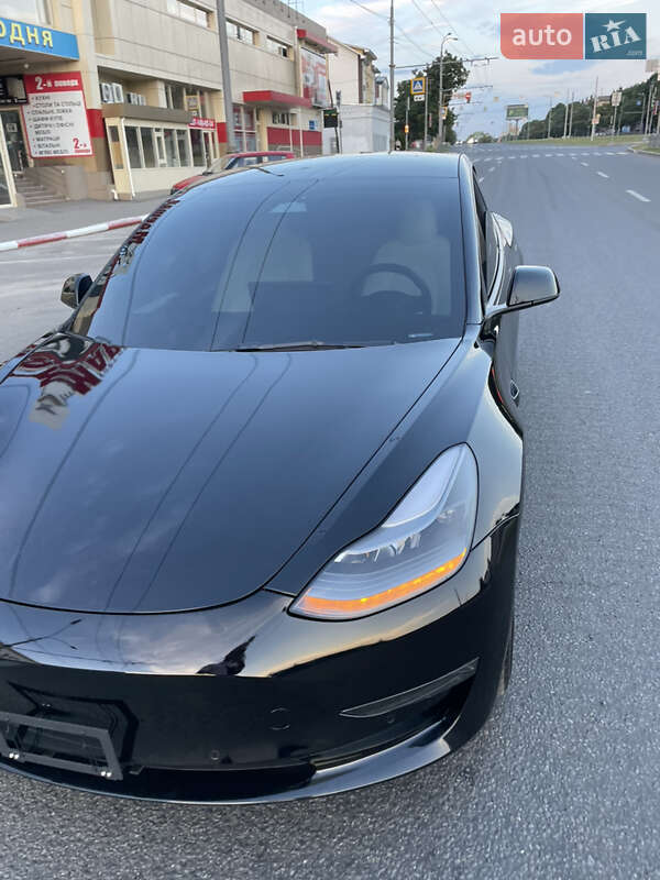 Седан Tesla Model 3 2022 в Києві фото 2 Седан Tesla Model 3 2022 в Києві