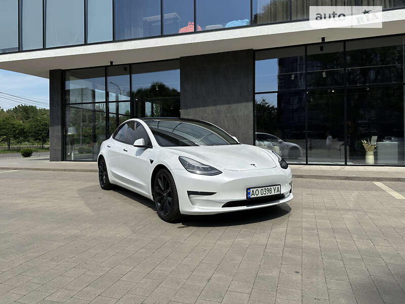 Tesla Model 3 2019 Tesla Model 3 2019