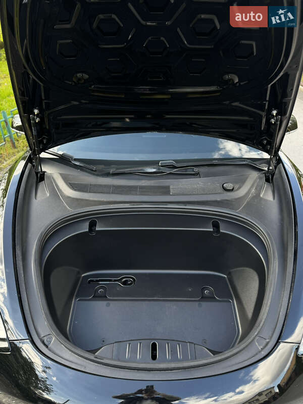 Седан Tesla Model 3 2019 в Рівному