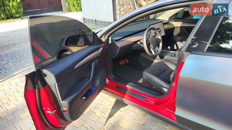 Седан Tesla Model 3 2022 в Тернополі