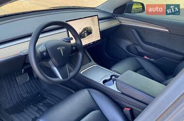 Седан Tesla Model 3 2022 в Киеве
