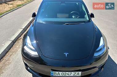 Седан Tesla Model 3 2019 в Кропивницком