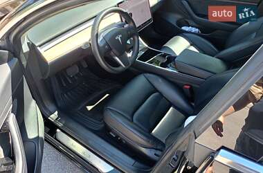 Седан Tesla Model 3 2019 в Кропивницком