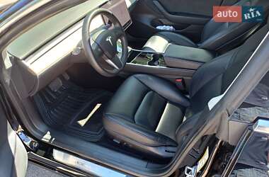 Седан Tesla Model 3 2019 в Кропивницком