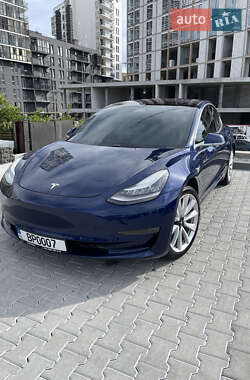 Tesla Model 3 2018