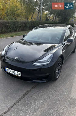Седан Tesla Model 3 2018 в 