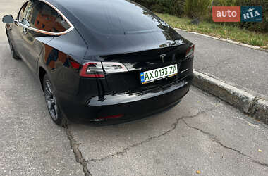 Седан Tesla Model 3 2018 в 