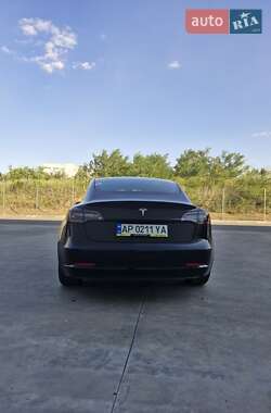 Седан Tesla Model 3 2021 в Дніпрі