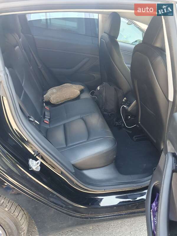 Седан Tesla Model 3 2018 в Хмельницькому