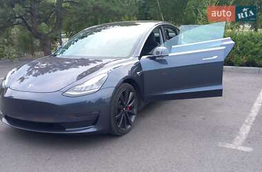 Tesla Model 3 2019 Tesla Model 3 2019