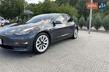 Tesla Model 3 2020 Tesla Model 3 2020