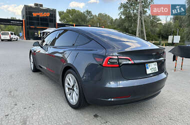 Седан Tesla Model 3 2020 в 