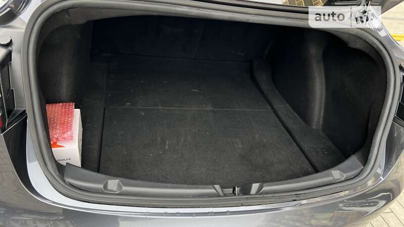 Седан Tesla Model 3 2021 в Харькове