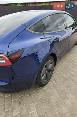 Седан Tesla Model 3 2018 в Одесі