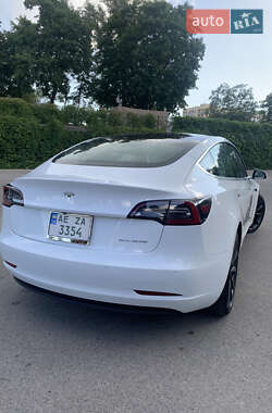Седан Tesla Model 3 2018 в 