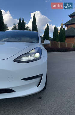 Седан Tesla Model 3 2018 в 