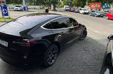 Седан Tesla Model 3 2018 в 