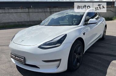 Седан Tesla Model 3 2021 в Києві