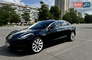 Седан Tesla Model 3 2018 в 