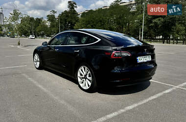 Седан Tesla Model 3 2018 в 