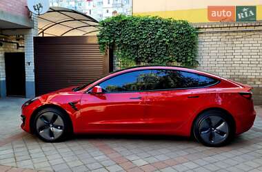 Седан Tesla Model 3 2019 в Николаеве