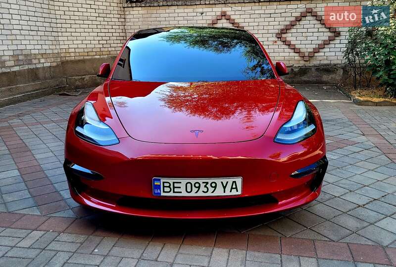 Седан Tesla Model 3 2019 в Миколаєві