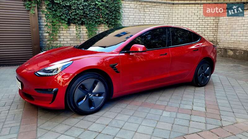 Седан Tesla Model 3 2019 в Николаеве